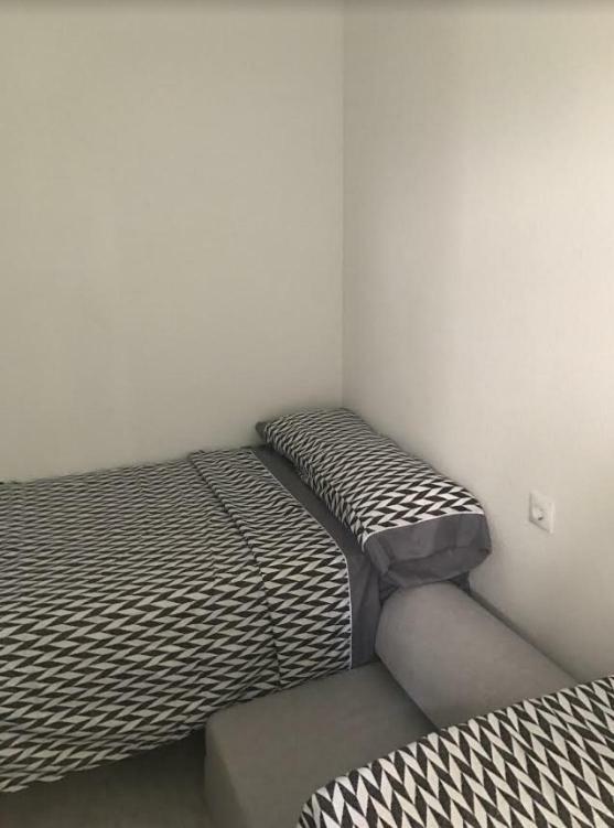 Modern Beach Apartment 또레비에하 외부 사진