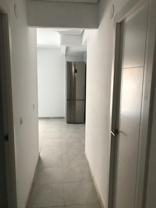 Modern Beach Apartment 또레비에하 외부 사진