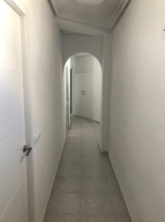 Modern Beach Apartment 또레비에하 외부 사진